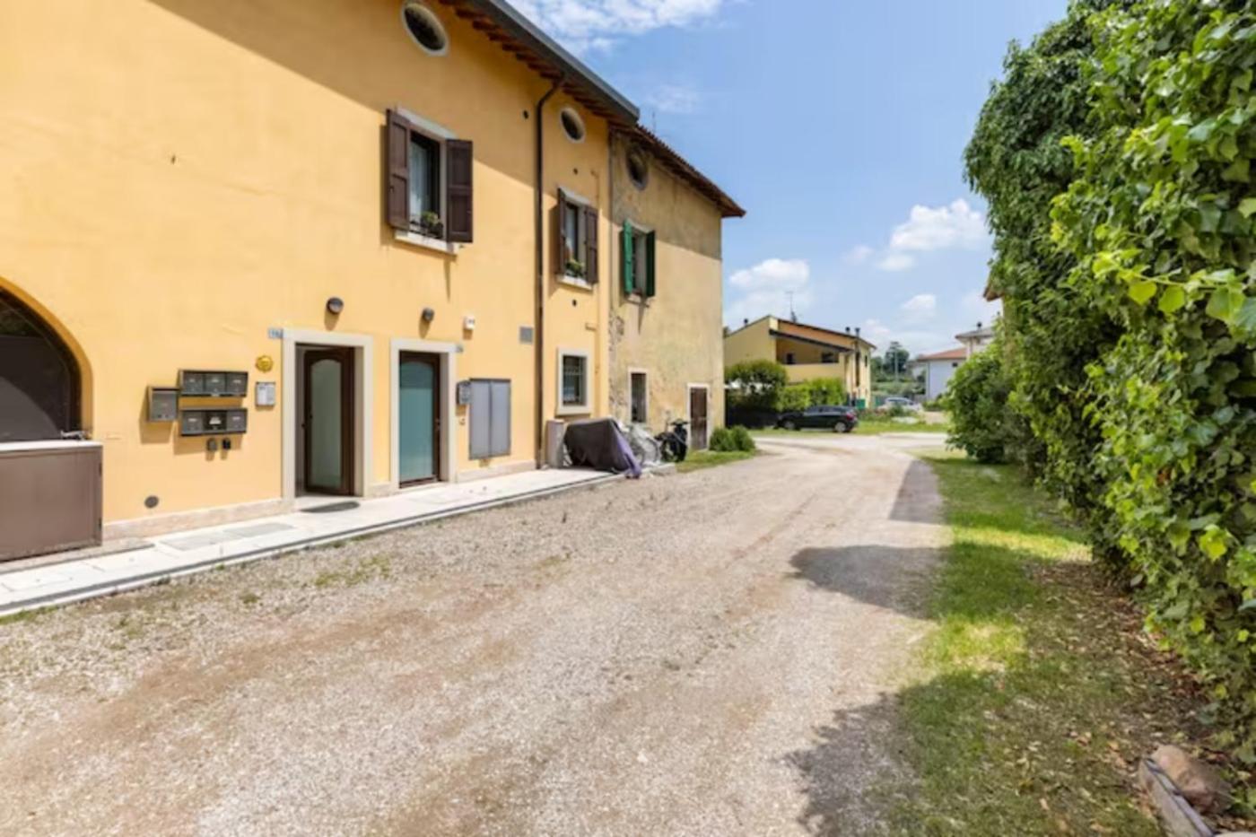Studio Centrale Pacengo Di Lazise Kültér fotó